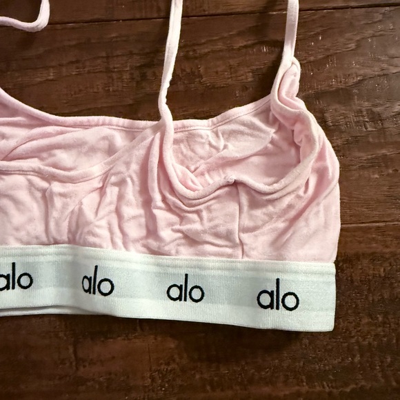 ALO Yoga Blush Pink Bralette - Picture 3 of 3